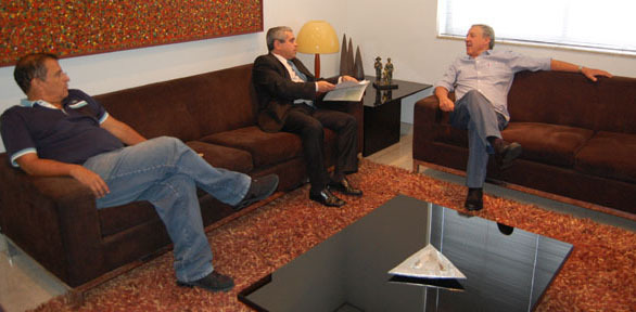 Herbert Carneiro visita presidente da Rede Itatiaia de Rádio