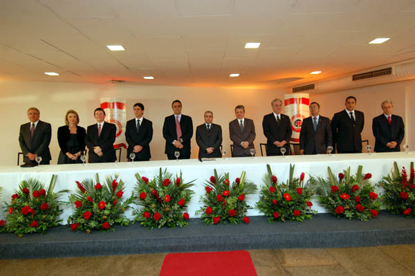Amagis concede Medalha Guido de Andrade 2013