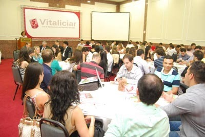 Curso aperfeiçoa magistrados do Programa Vitaliciar