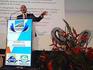 Desembargador faz palestra em congresso brasileiro