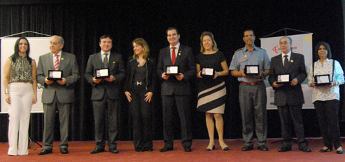 Governo de Minas homenageia Judiciário