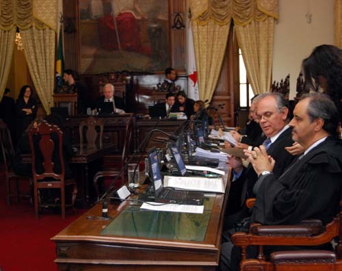 Magistrados são promovidos pelo TJMG