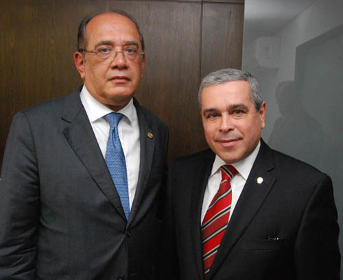 Amagis recebe visita do ministro Gilmar Mendes