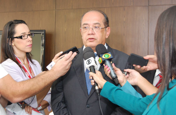 Imprensa repercute visita do ministro Gilmar Mendes à Amagis, em BH