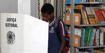 Alunos participam de eleição para Câmara Mirim de Belo Horizonte