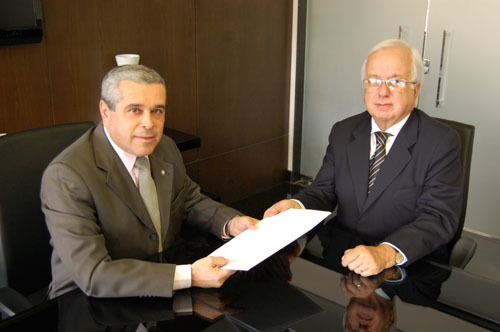 Almeida Melo comunica candidatura ao TJ e apresenta propostas de gestão à Amagis