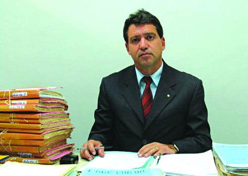 Juiz Narciso Alvarenga Monteiro de Castro comenta sobre sua trajetória de vida