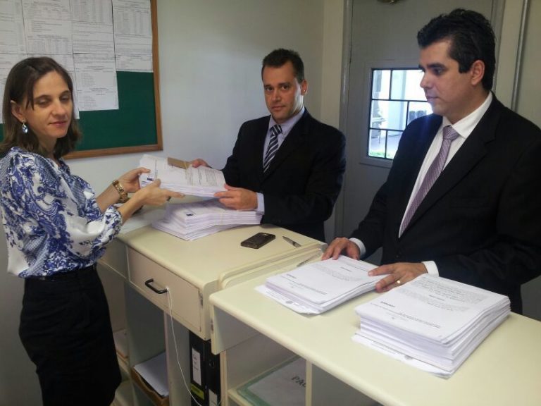 Amagis protocola ação em defesa de juiz em Buritis
