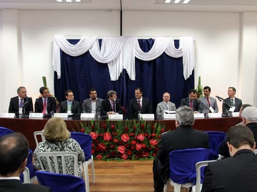 Juízes mineiros participam em Mariana de encontro do TRE