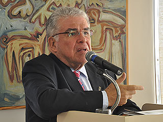 Ejef apresenta resultados da gestão e homenageia desembargador