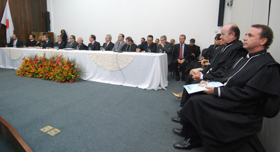Nova diretoria do TRE-MG toma posse