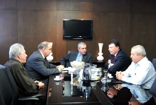 Amagis recebe visita do jurista Augusto Cançado Trindade