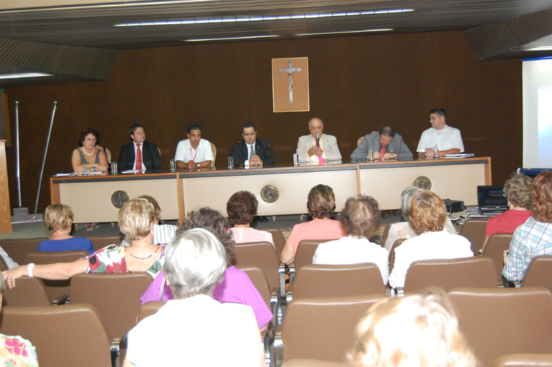 Pensionistas da magistratura são recebidas na Amagis