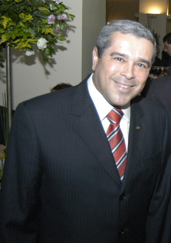 Desembargador Herbert Carneiro toma posse amanhã, 30