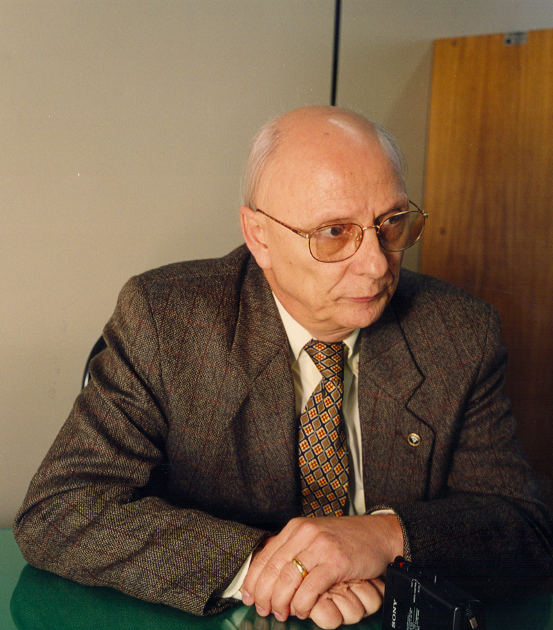 Desembargador Eli Lucas aposenta-se e recebe homenagem