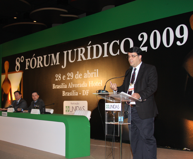 Amagis participa do 8º Fórum Jurídico da Unidas