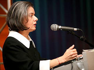 Cármen Lúcia é homenageada pela CMBH