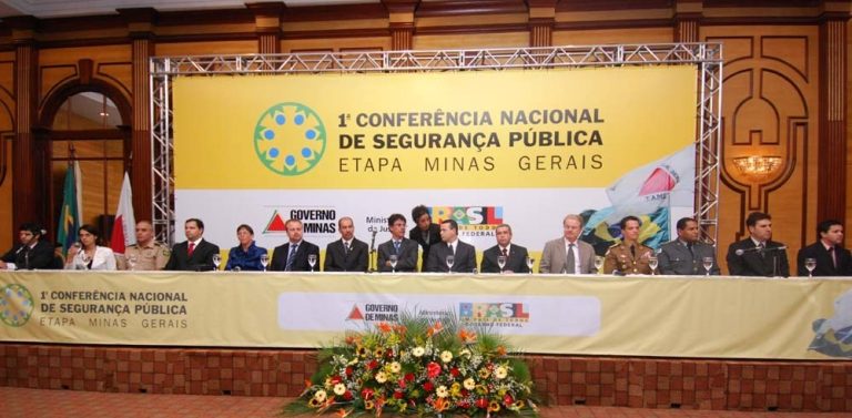 Minas debate política de Estado em conferência