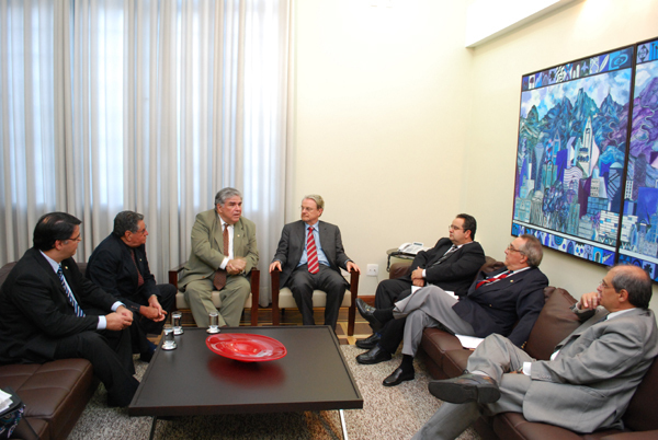 Diretoria visita o prefeito de Belo Horizonte