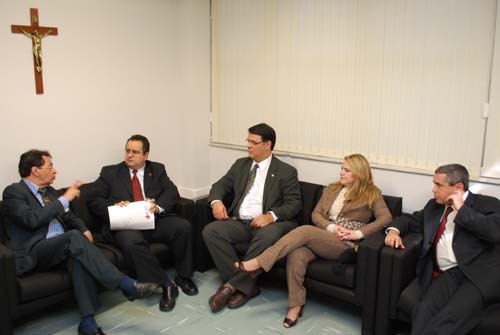 Meta 2 também é tema de reunião com corregedor