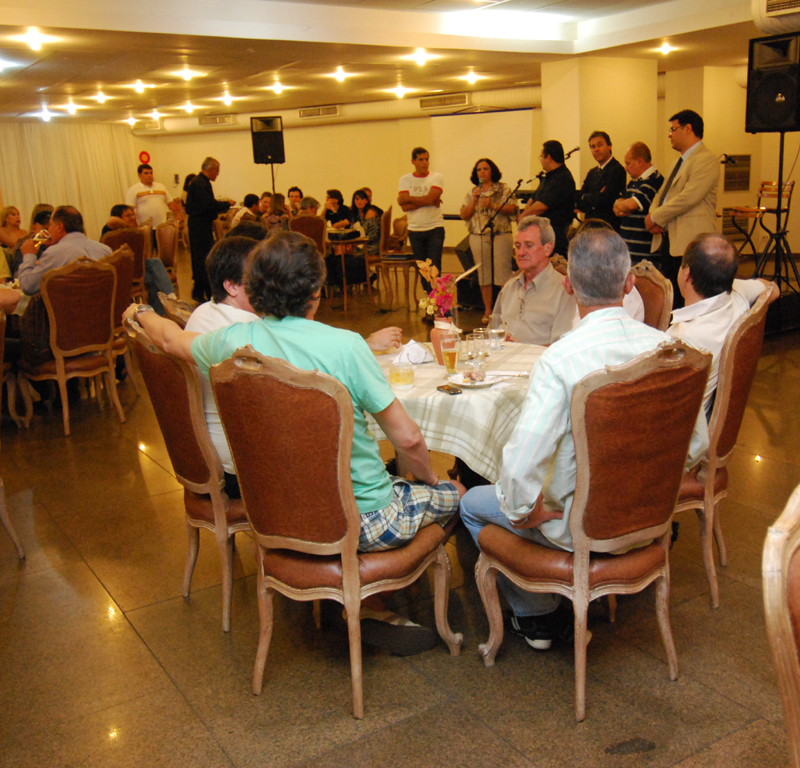 Amagis recebe delegações do XIV Campeonato Nacional de Tênis
