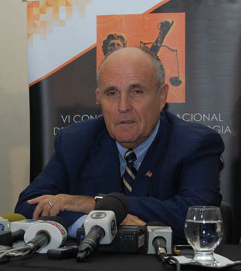 Em BH, Rudolph Giuliani fala sobre redução da criminalidade