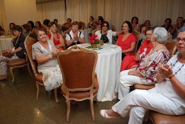 Pensionista reúnem-se em noite de congraçamento na Amagis