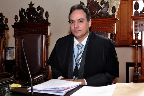 Desembargador comenta a corrupção como crime hediondo