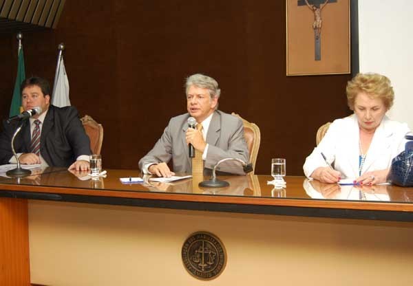 Seminário de Criminologia tem continuidade na sede da Amagis