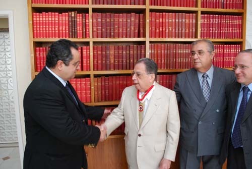 Célio Borja recebe Medalha Guido de Andrade