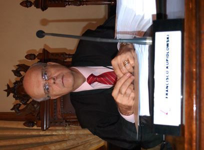 Francisco Kupidlowski toma posse na corte superior