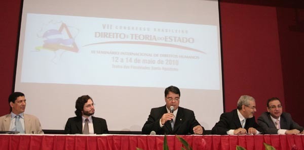 Diretoria e juízes do interior debatem diálogo com outros poderes
