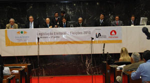 Ciclo de debates aborda ilícitos eleitorais e propaganda na internet