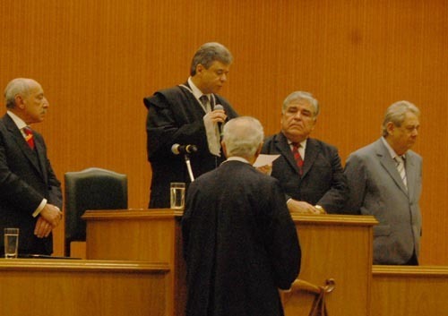 TRE-MG empossa novos dirigentes