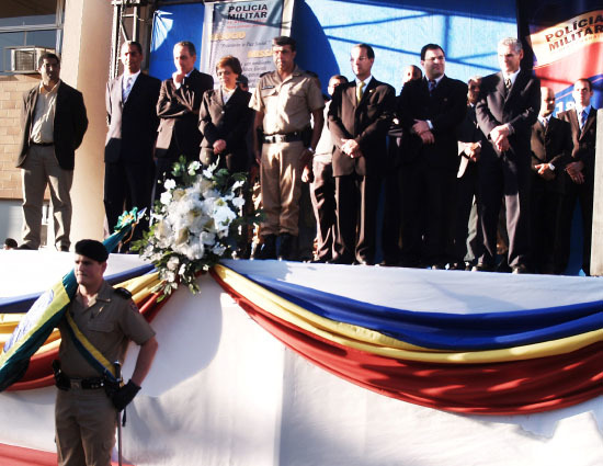 Juízes de Contagem são homenageados pela PMMG