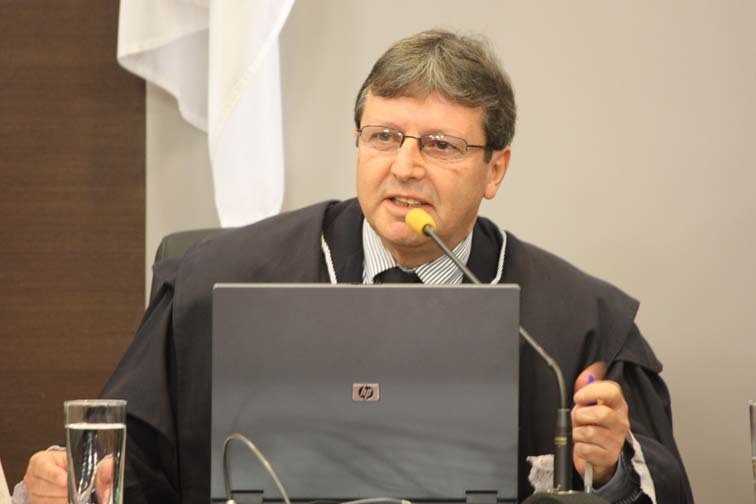 Desembargador Wander Marotta toma posse no TRE