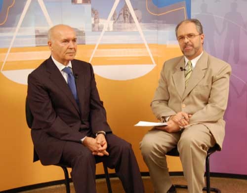 Jurista português participa de programa da Amagis