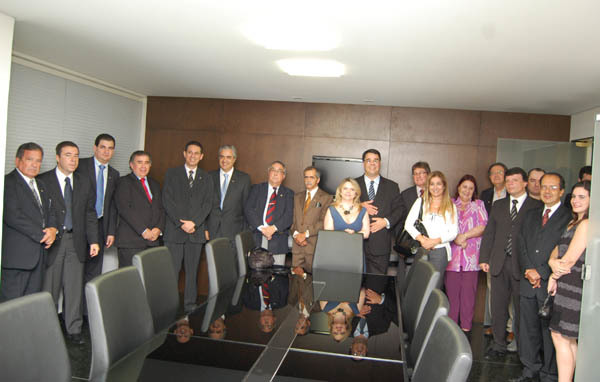 Amagis inaugura obras em sua sede