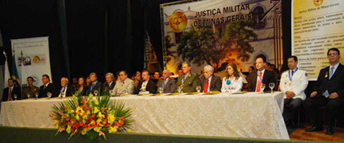 TJMMG comemora aniversário com selo e homenagens