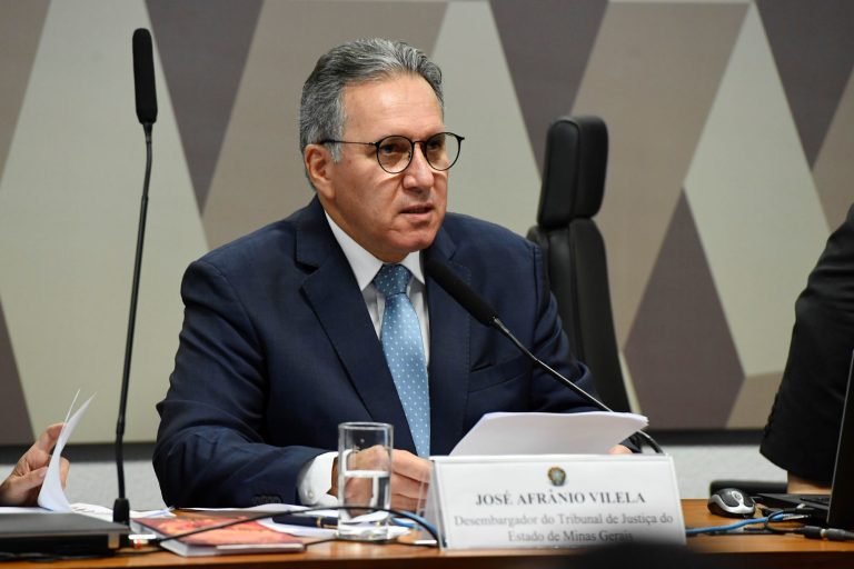 Indicação de Afrânio Vilela para o STJ é aprovada por unanimidade pela CCJ do Senado