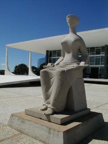 Magistratura comemora atuação da Amagis no STF