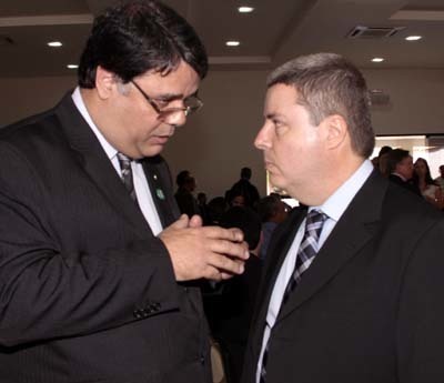 Defesa da Magistratura ? Presidente da Amagis reúne-se com o Governador