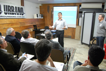 Magistrados participam de curso contra violência