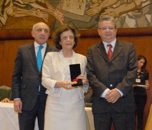 Ejef comemora 34 anos e homenageia magistrados