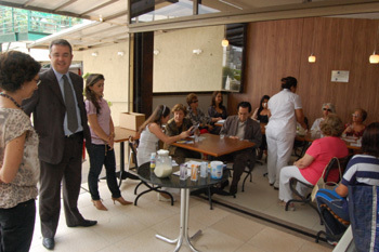 Programa Amor à Vida realiza café da manhã para promover saúde