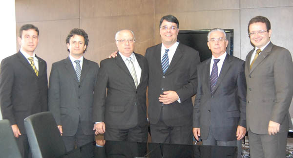 Diretoria eleita do IAMG visita Amagis