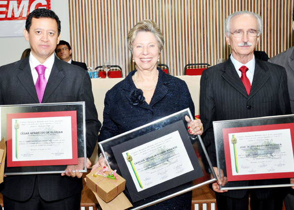Uberlândia homenageia magistrados mineiros