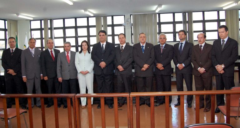 Diretoria da Amagis defende prerrogativas da magistratura em Divinópolis