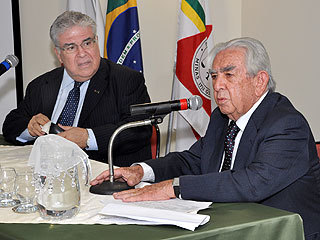 Desembargador Fernandes Filho faz palestra para futuros juízes