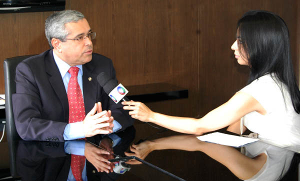 Presidente fala à imprensa sobre Ribeirão das Neves